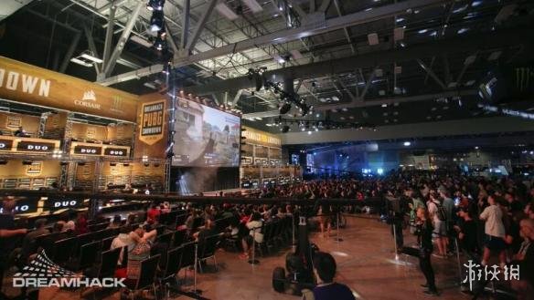 守型中场的 守型中场的